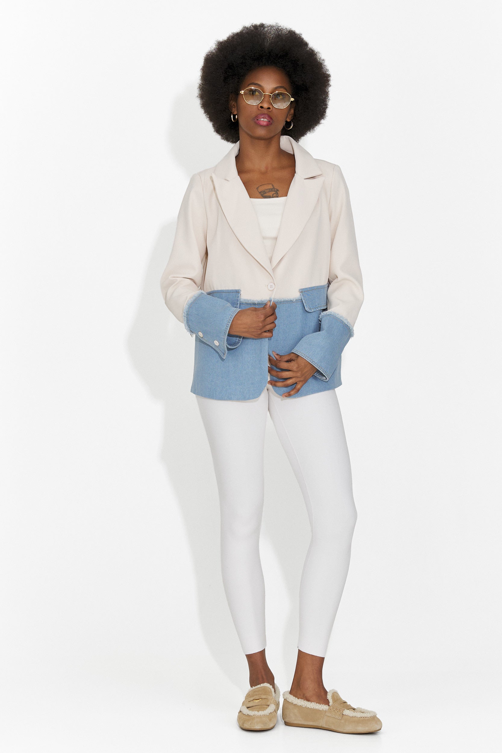 Elegante giacca da donna in crema Samiria Bogas