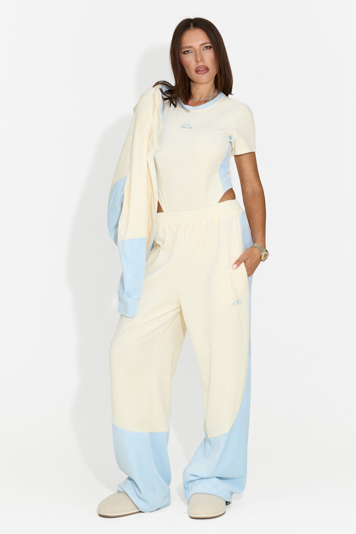 Tuta da donna casual 3 pezzi color crema Velydvieria Bogas