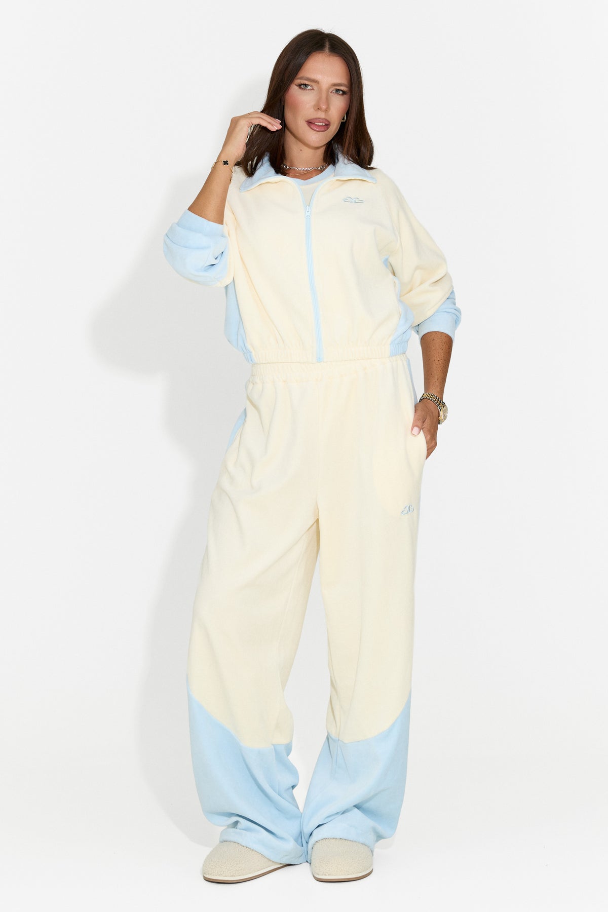 Tuta da donna casual 3 pezzi color crema Velydvieria Bogas