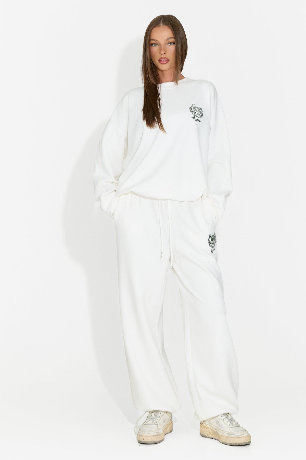 Tuta da donna casual color crema Paywe Bogas