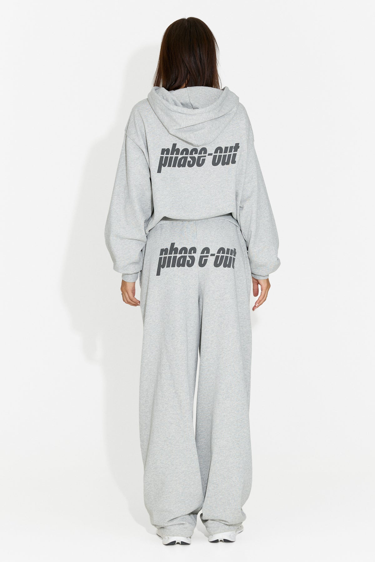 Tuta da donna casual grigia Chavimielia Bogas