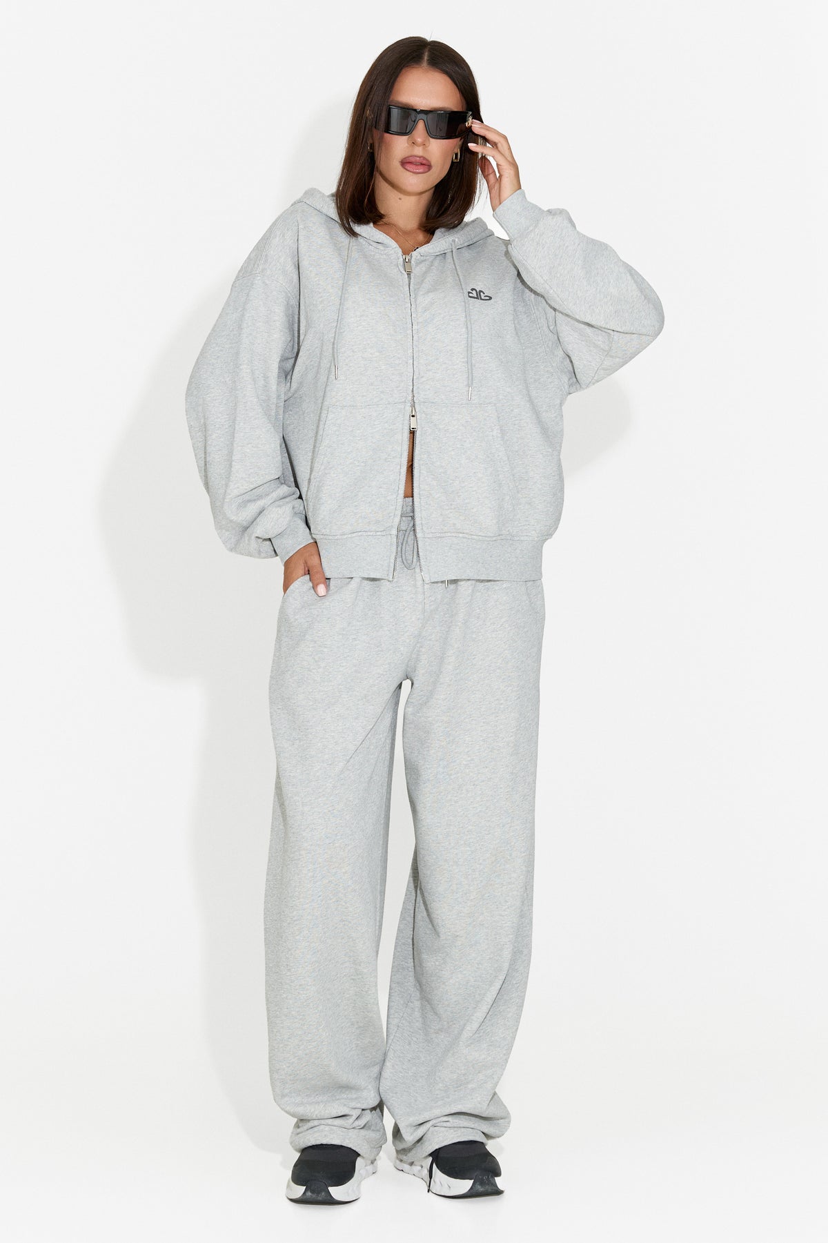 Tuta da donna casual grigia Chavimielia Bogas