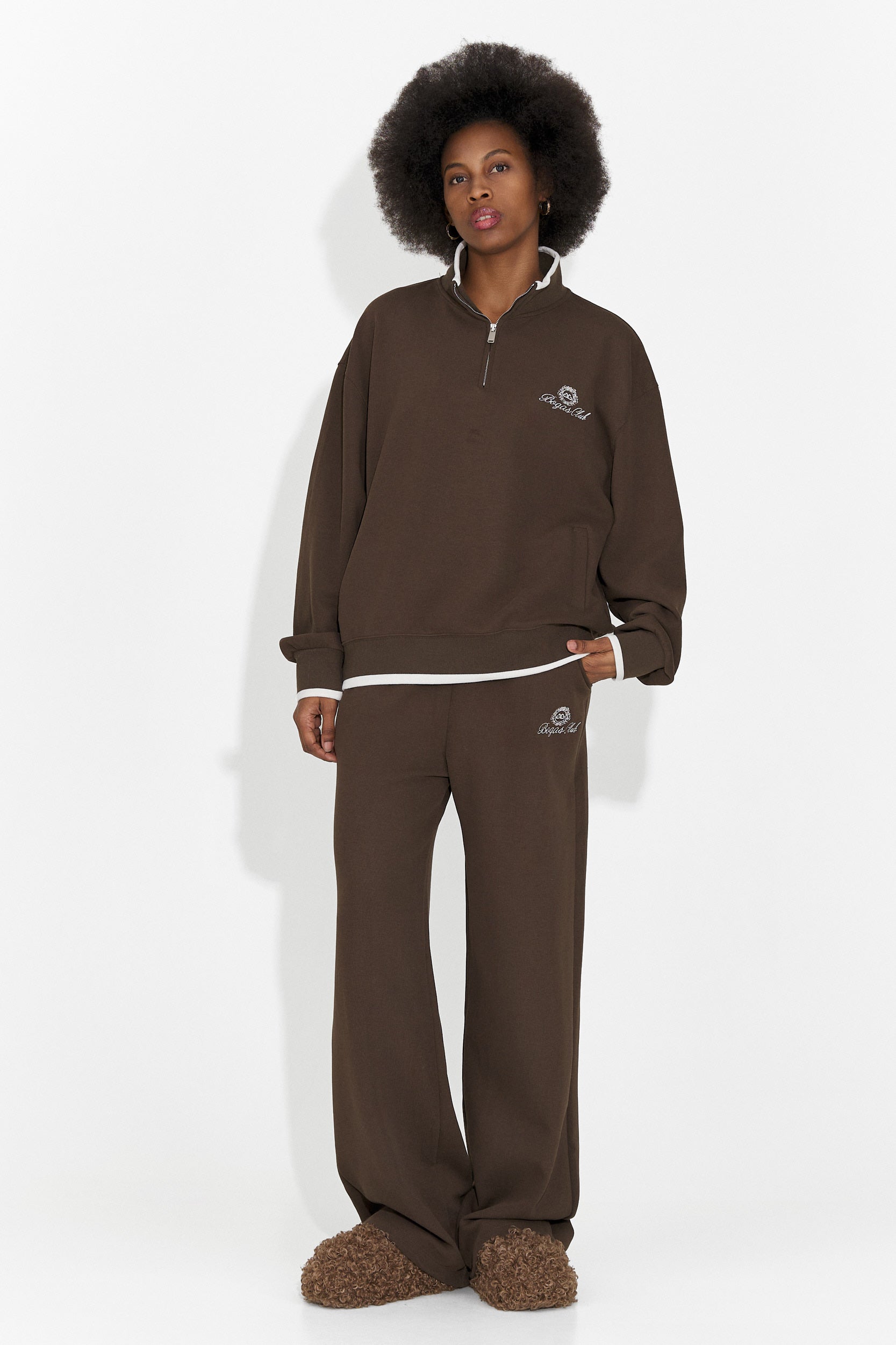 Vilma Bogas Casual Marrone Allenamento da Donna