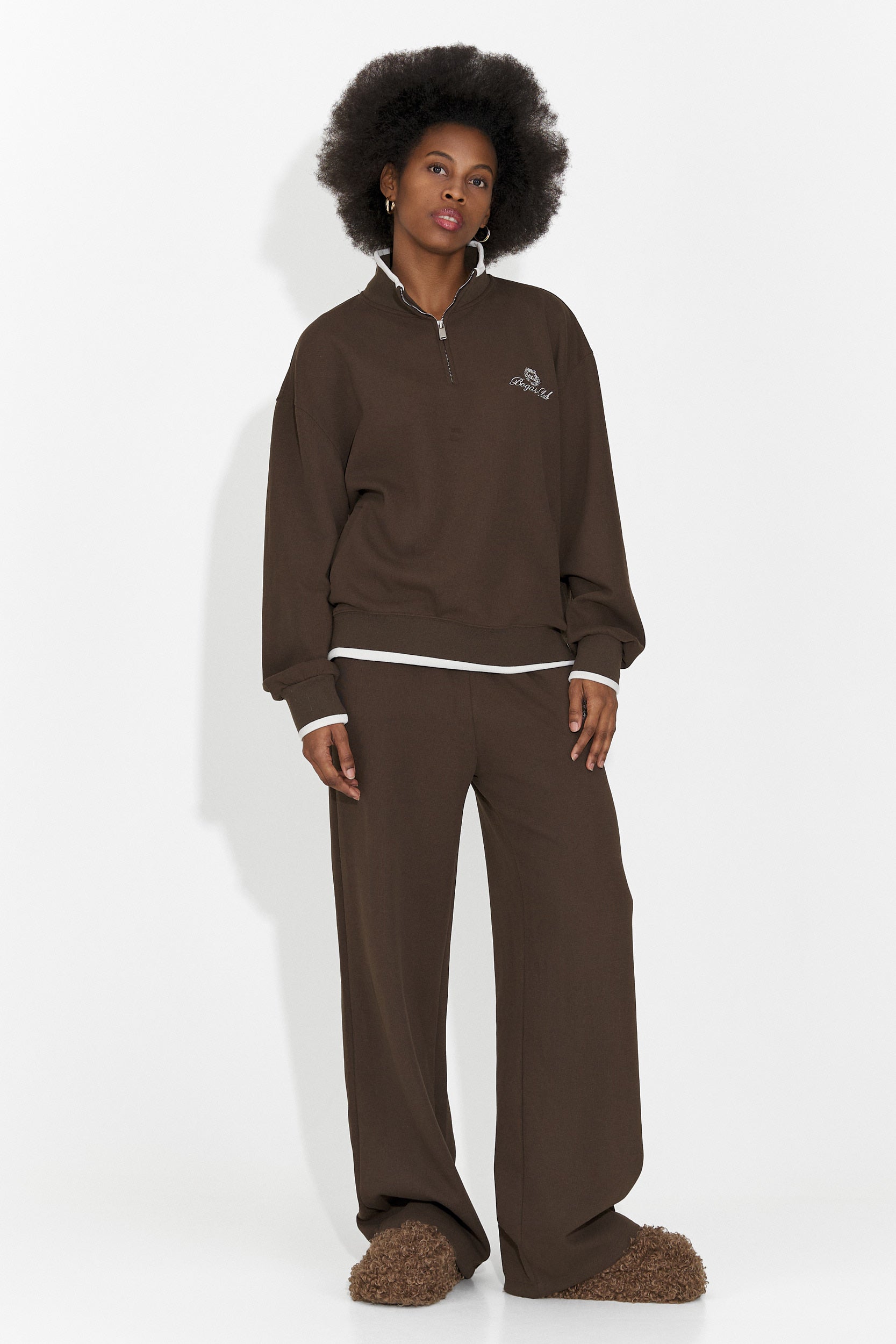 Vilma Bogas Casual Marrone Allenamento da Donna