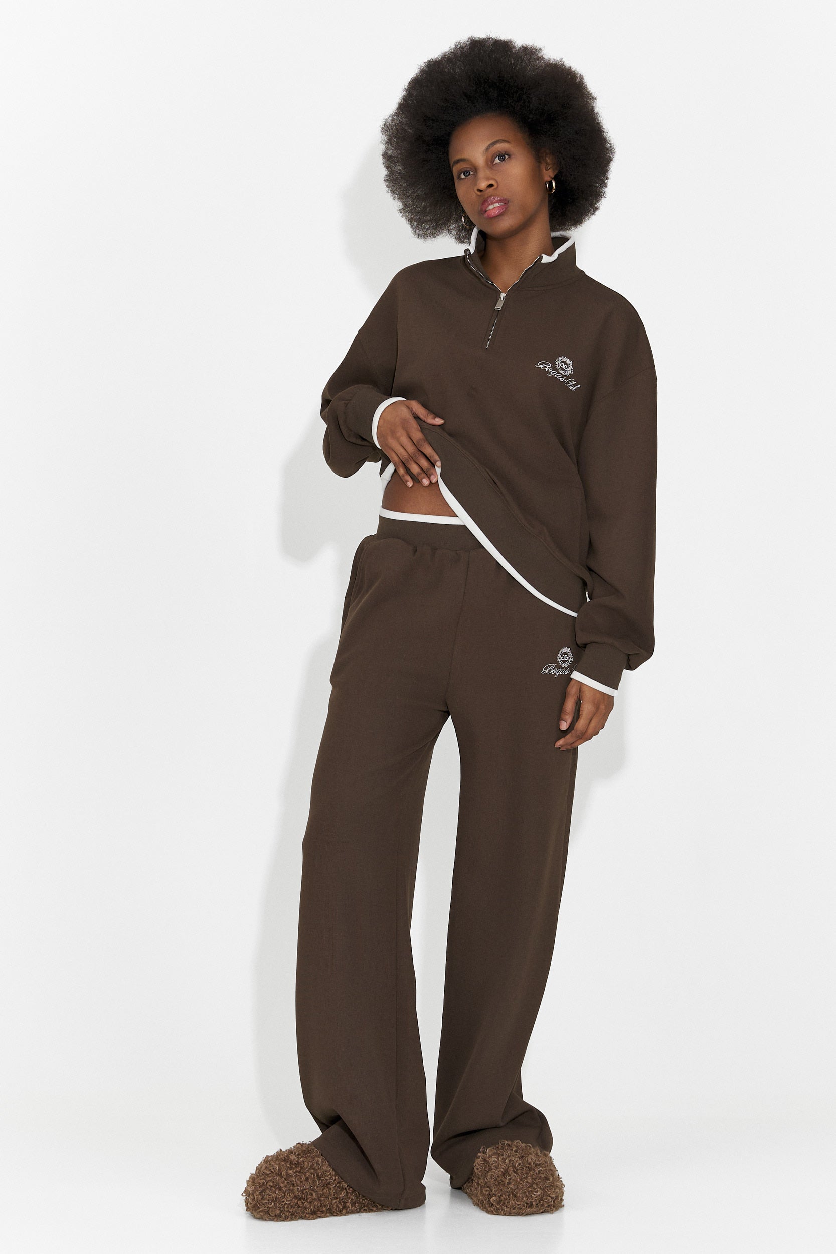 Vilma Bogas Casual Marrone Allenamento da Donna