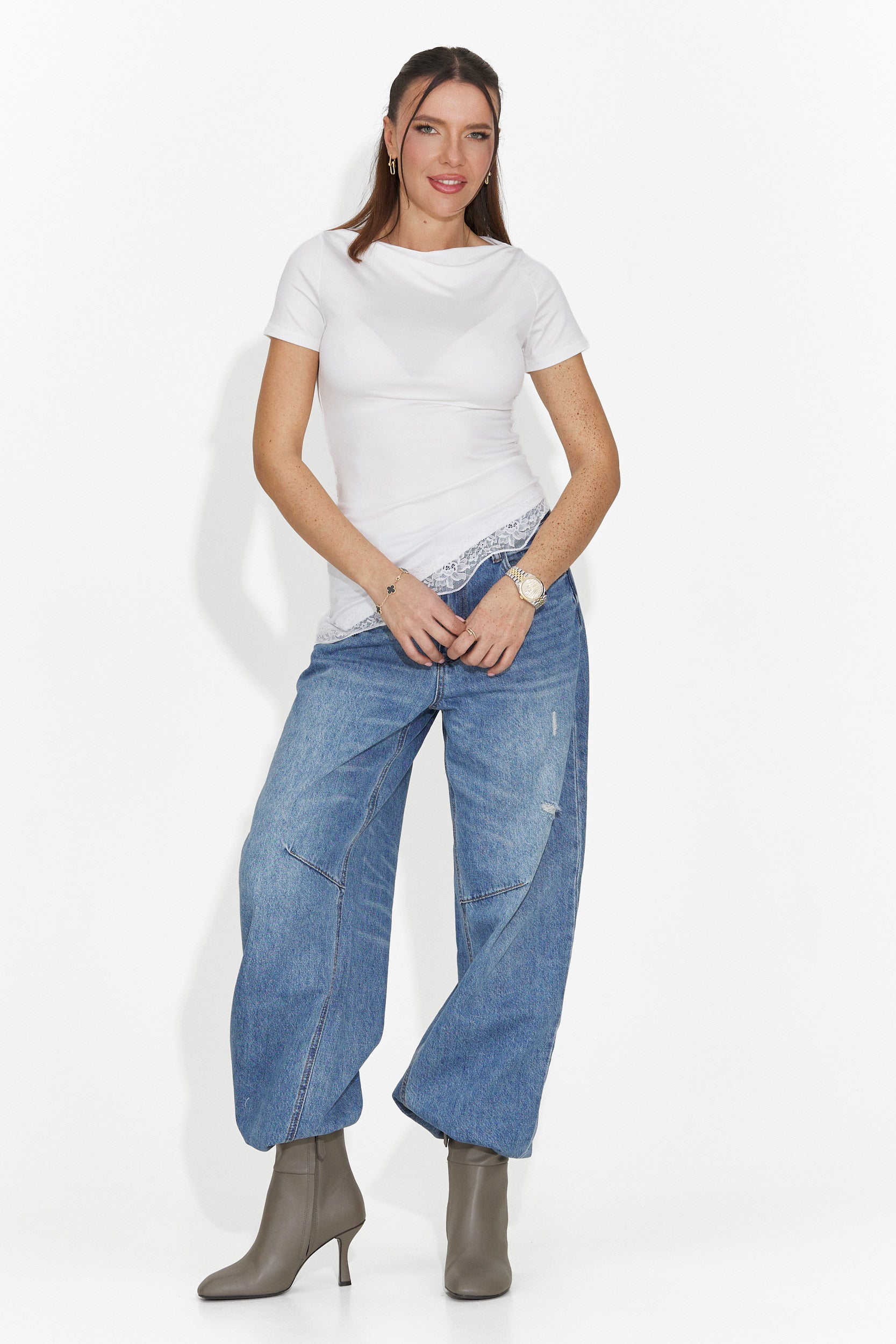 T-shirt Casual Bianca da Donna di Arkania Bogas