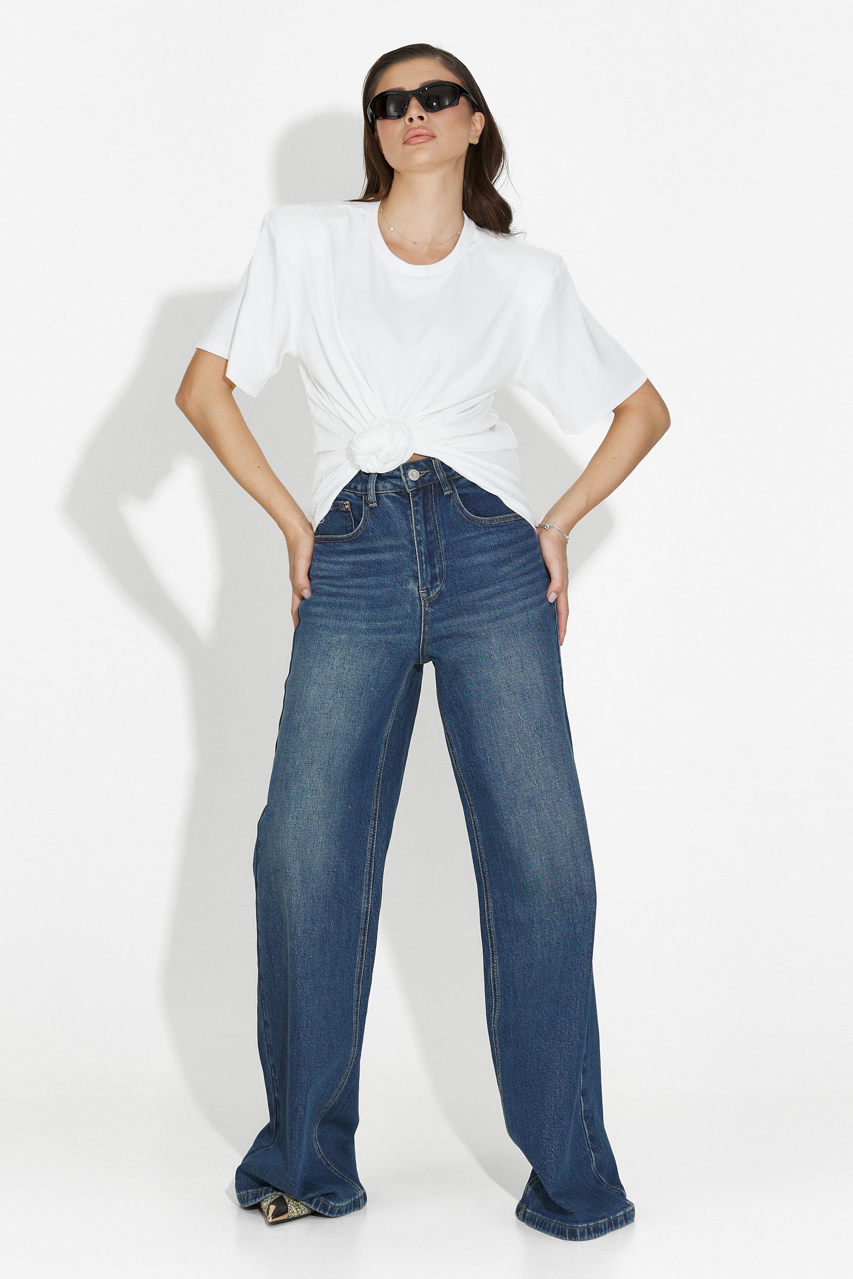 Norelia Bogas T-shirt Casual Bianca da Donna
