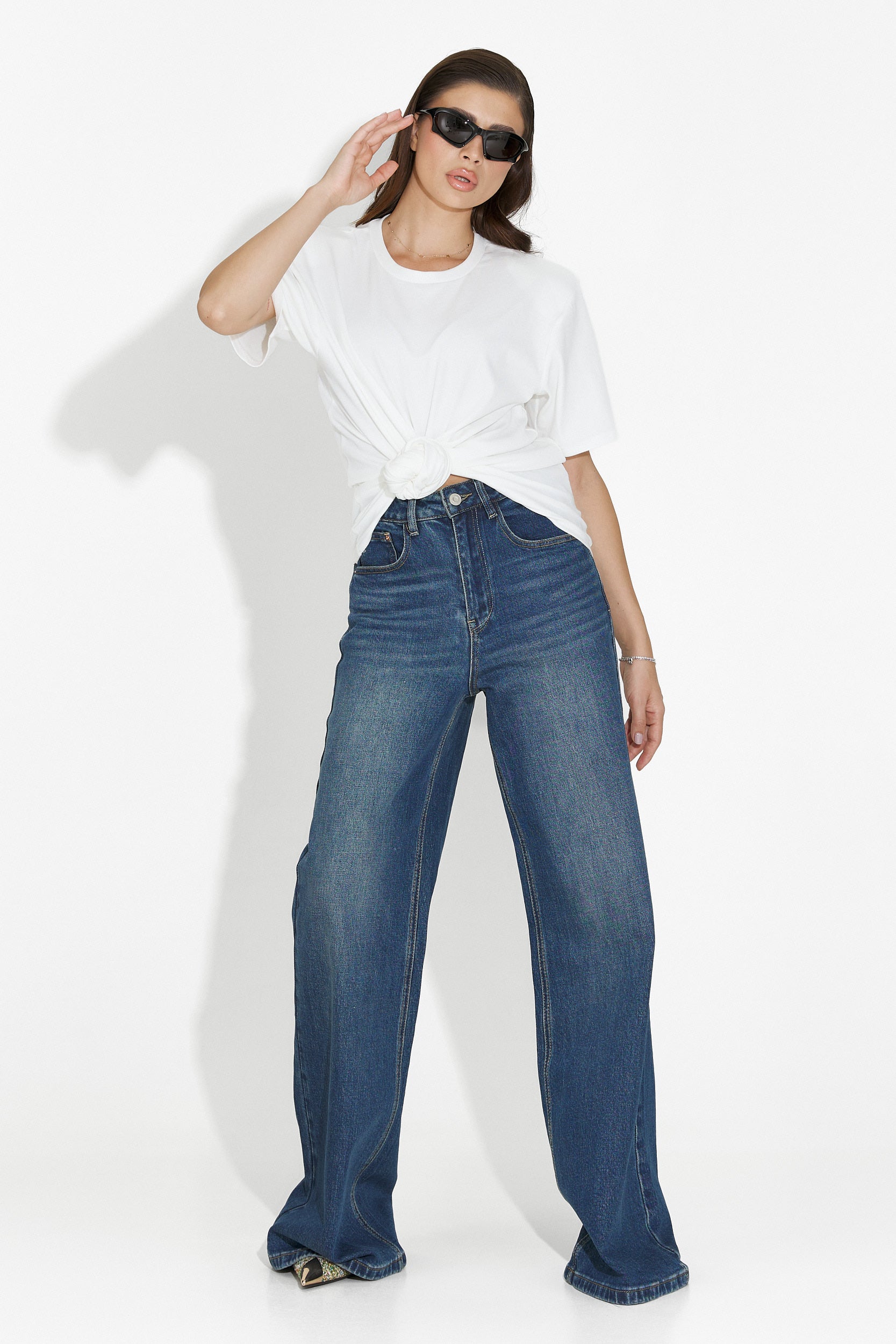 Norelia Bogas T-shirt Casual Bianca da Donna