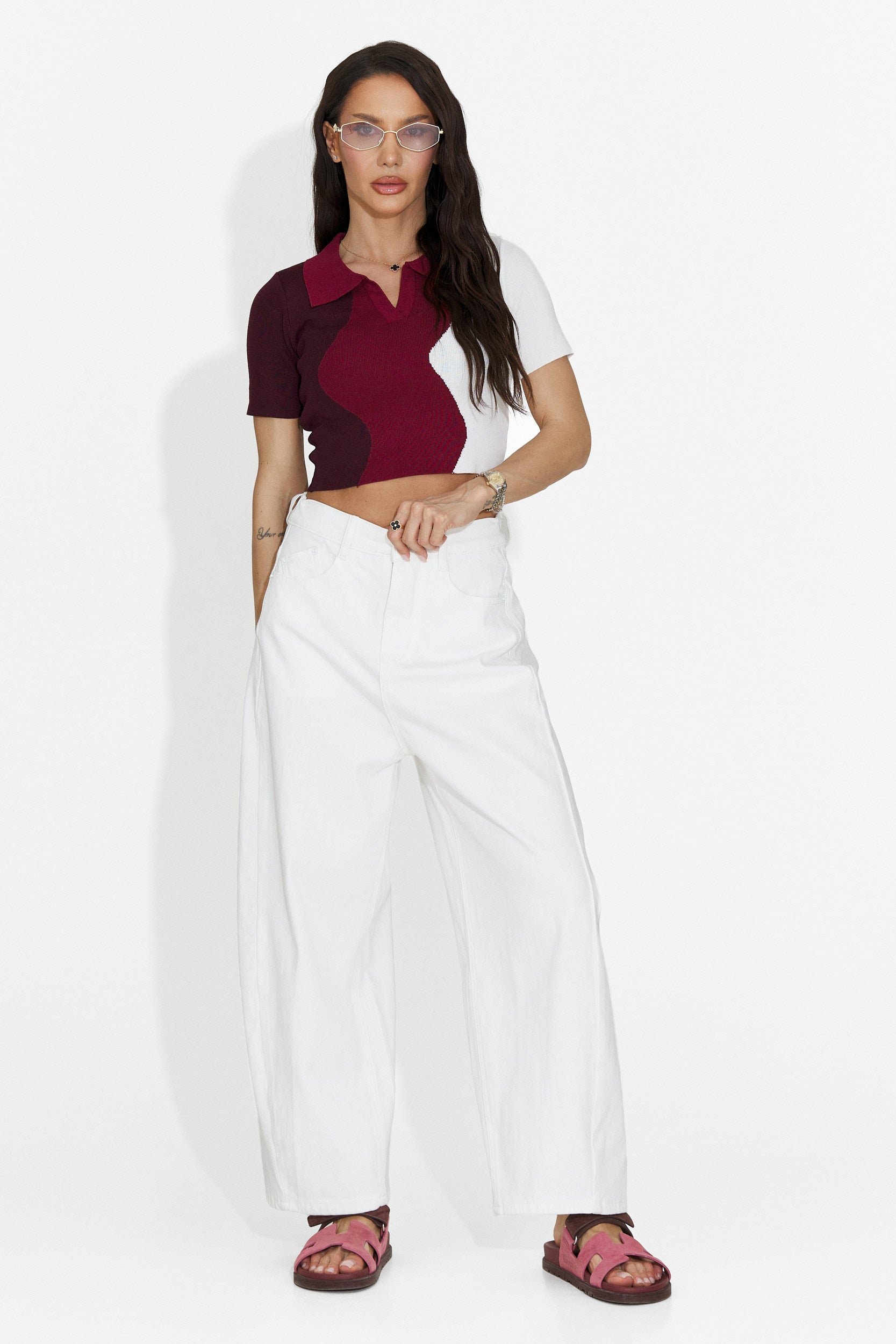 T-shirt Casual Bordeaux per Donne di Oniana Bogas