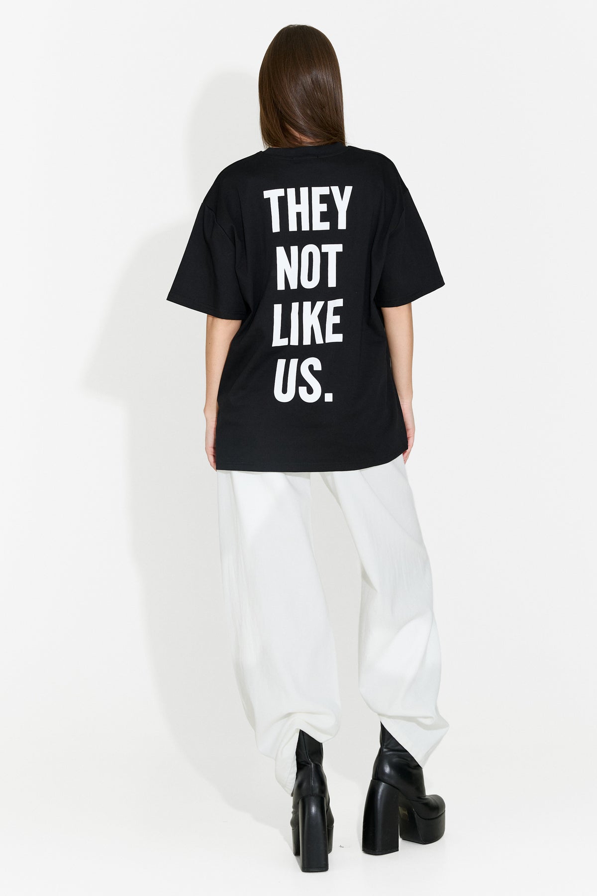 T-shirt casual da donna nera Abdias Bogas