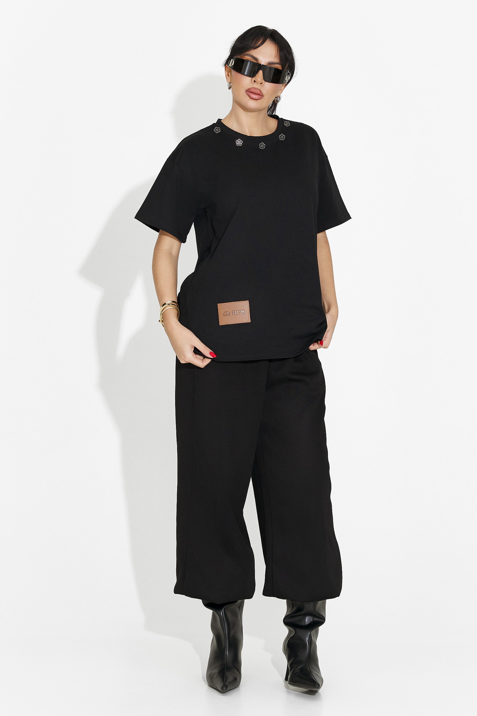 T-shirt Casual Nera da Donna di Arilea Bogas