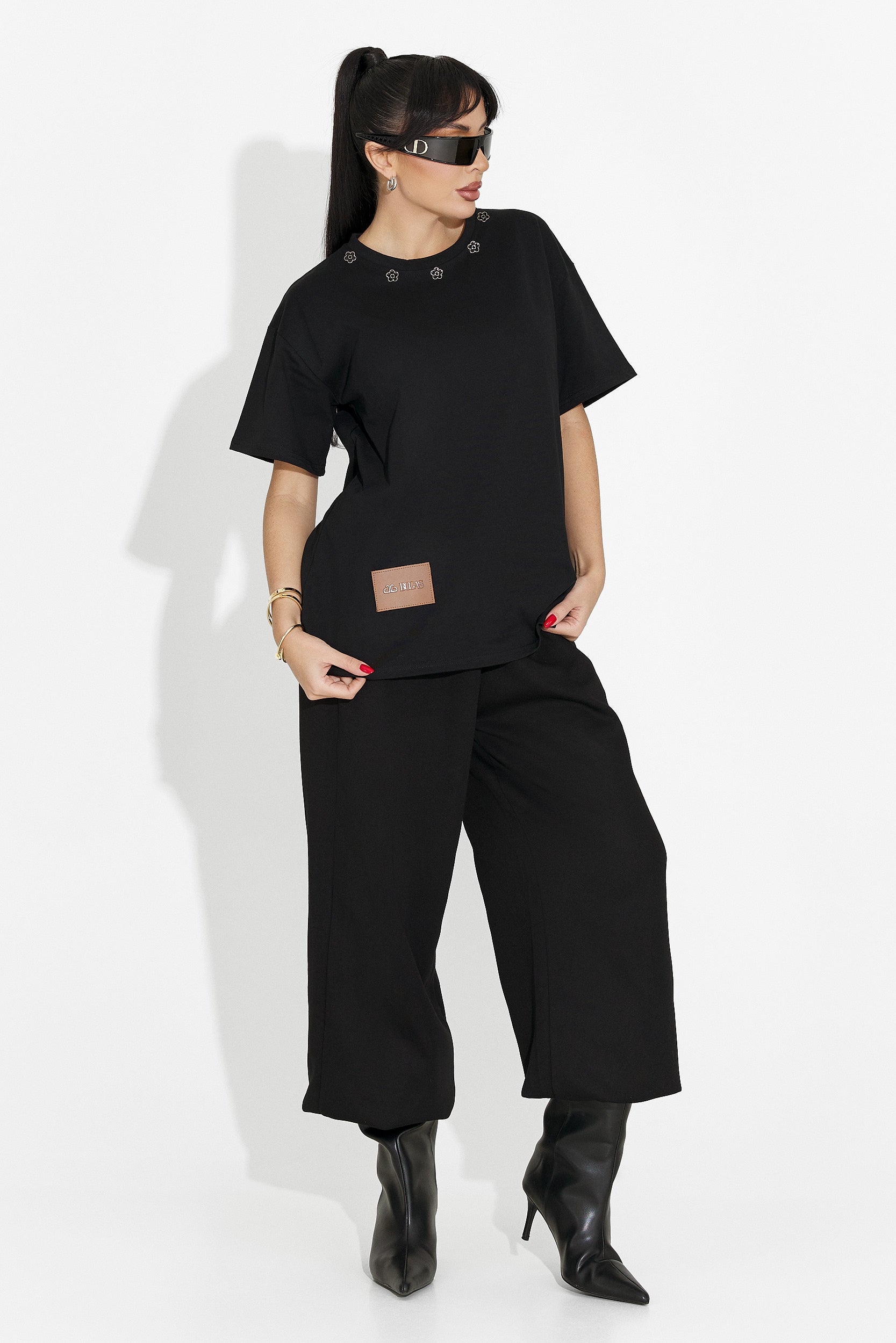 T-shirt Casual Nera da Donna di Arilea Bogas